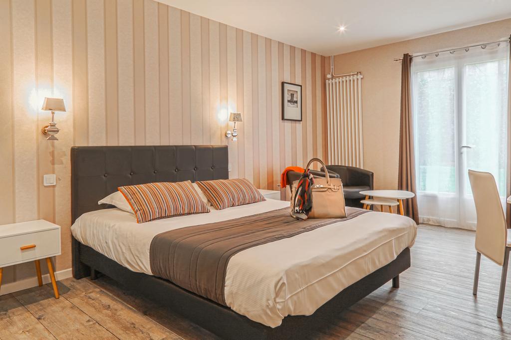 Hotel-Spa-Piscine Le Petit Castel Beuzeville-Honfleur Екстериор снимка